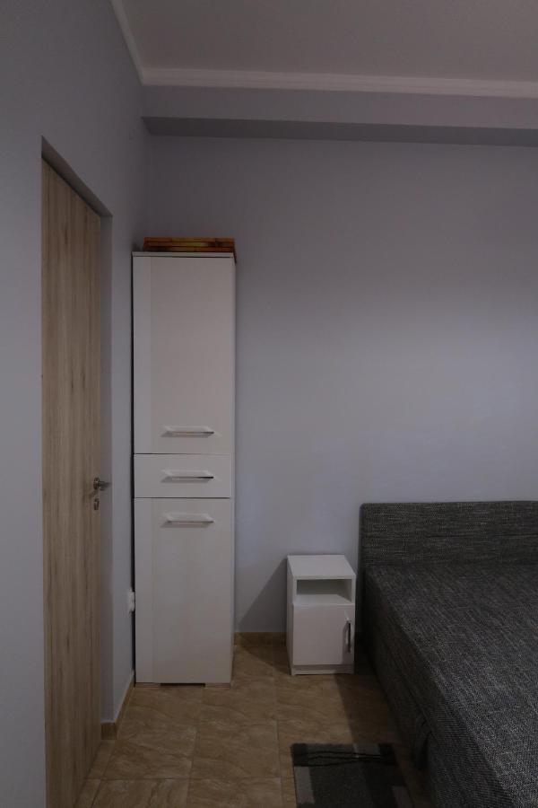 Eva Apartman Сигетвар Экстерьер фото