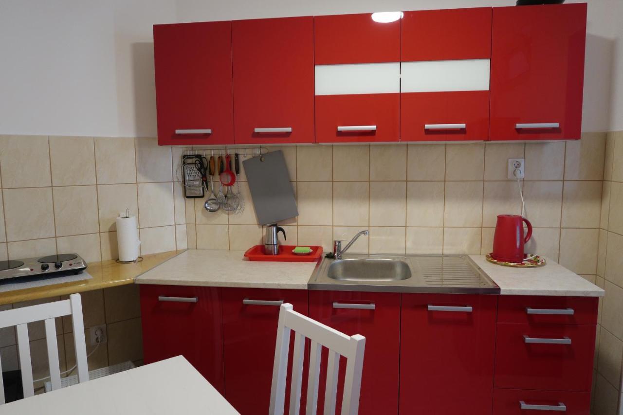 Eva Apartman Сигетвар Экстерьер фото