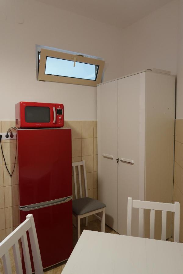 Eva Apartman Сигетвар Экстерьер фото