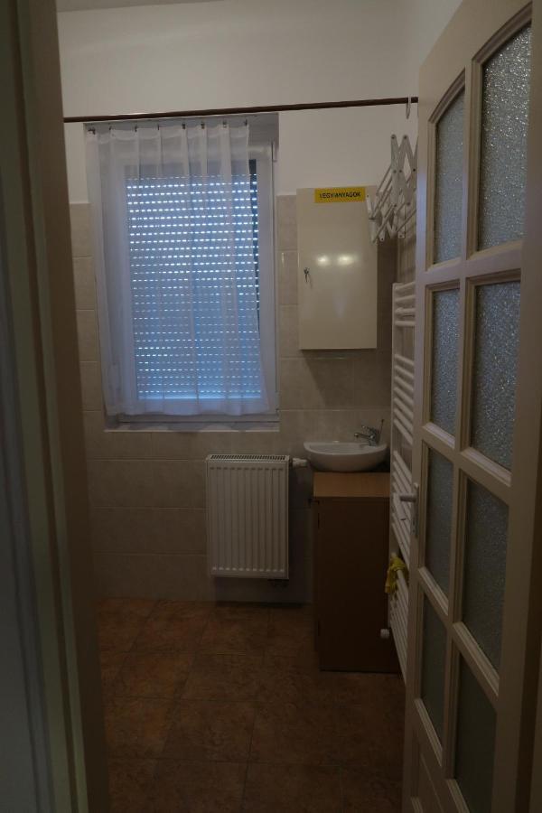 Eva Apartman Сигетвар Экстерьер фото