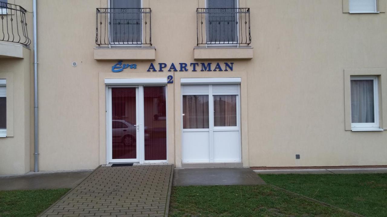 Eva Apartman Сигетвар Экстерьер фото