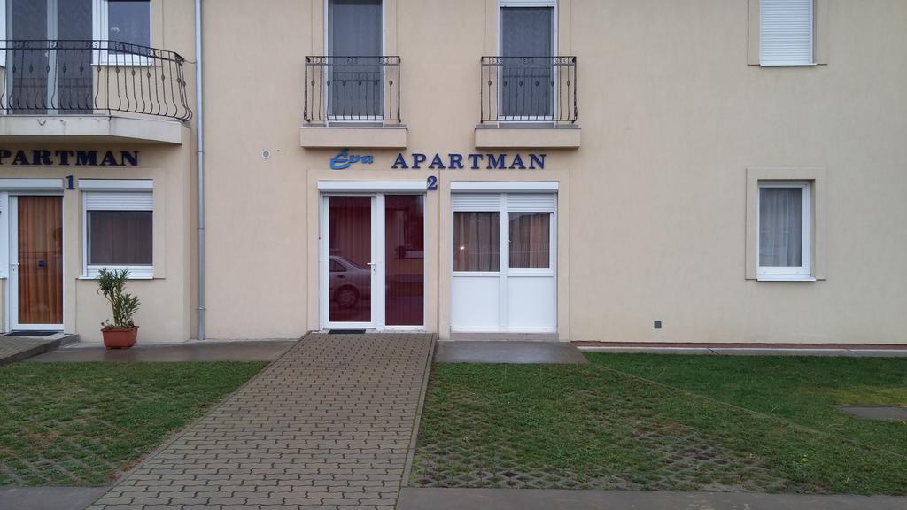 Eva Apartman Сигетвар Экстерьер фото